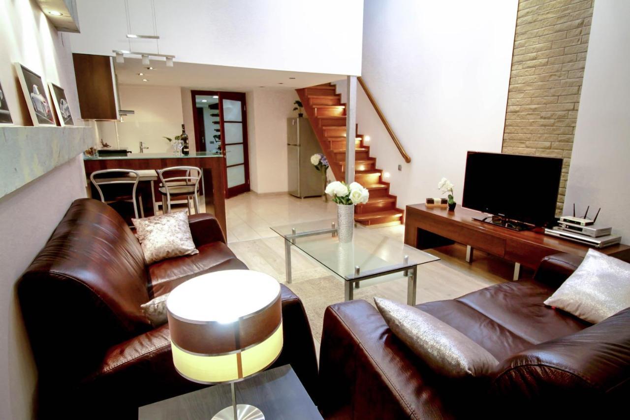 Langery Residence Central Apartments โอเดสซา ภายนอก รูปภาพ