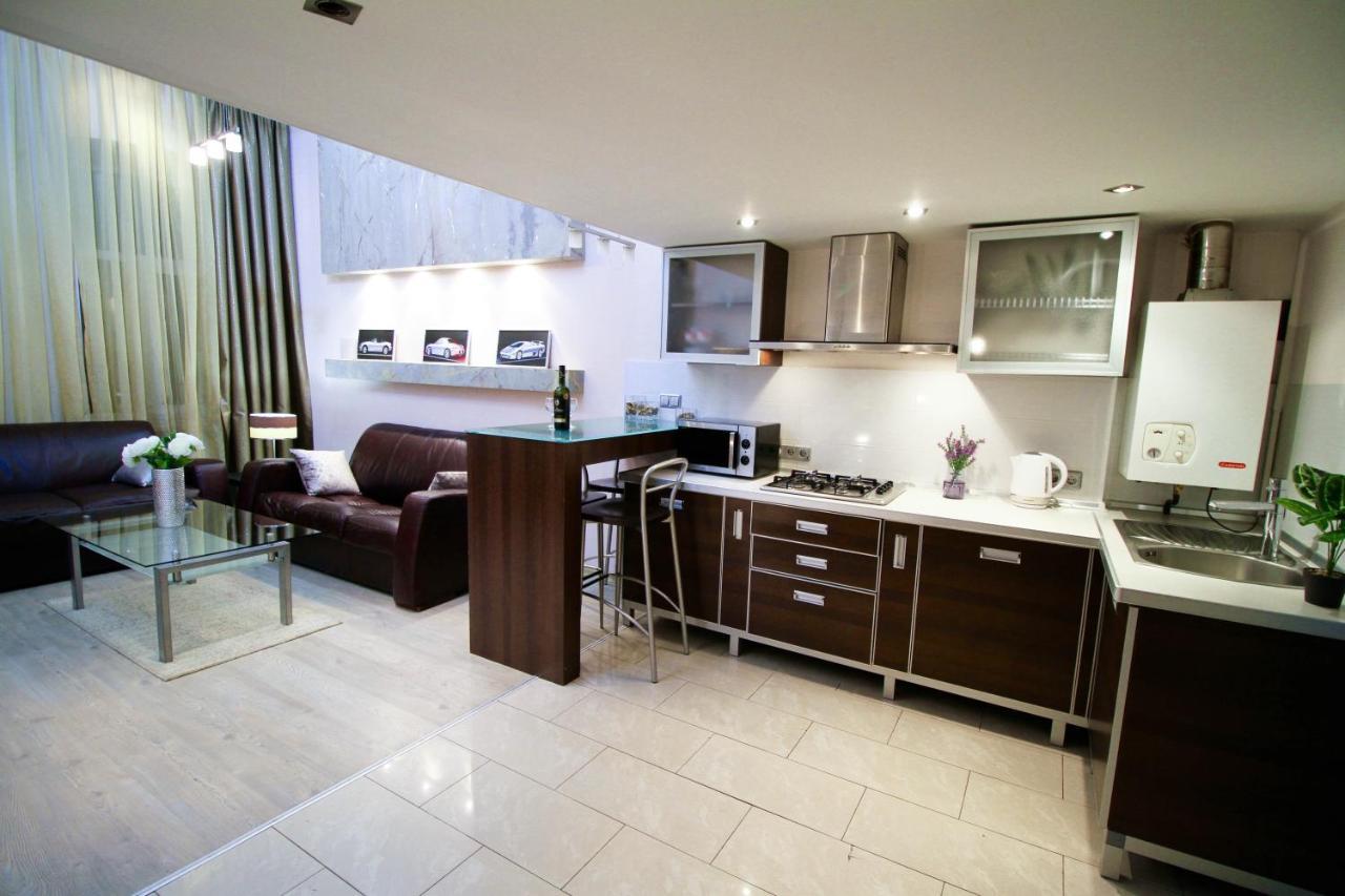Langery Residence Central Apartments โอเดสซา ภายนอก รูปภาพ